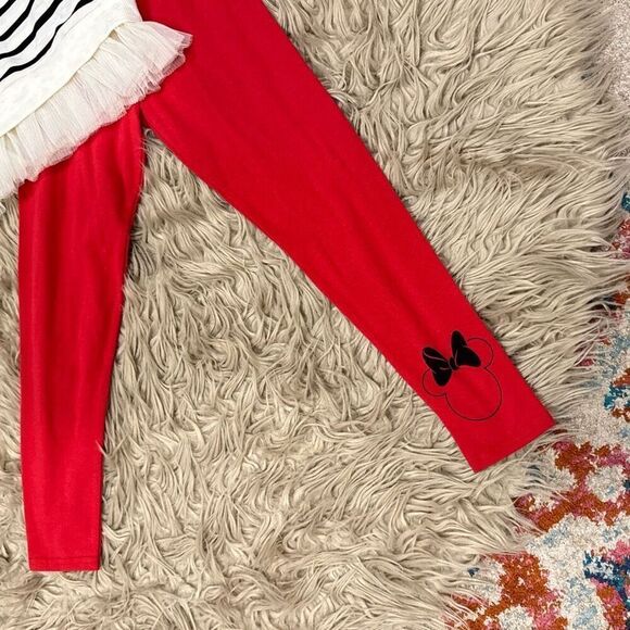 NWT Girls size 6 Minnie Mouse two piece outfit - Picture 3 of 6